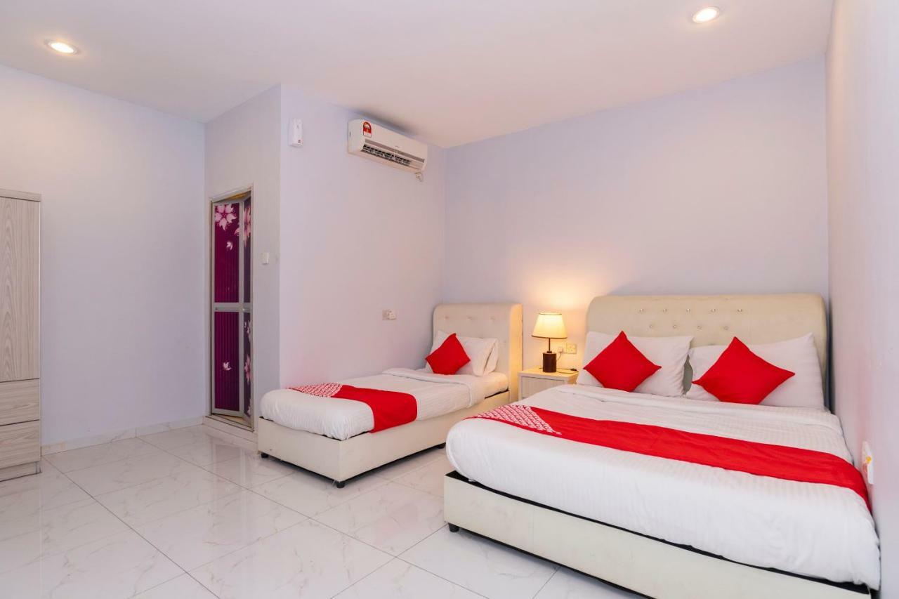 Oyo 1228 R & R Motel Johor Bahru Exterior foto